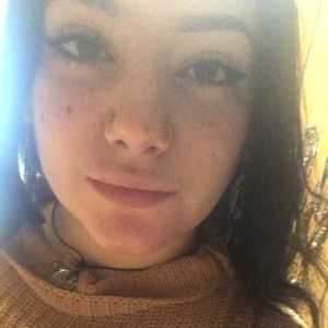 Meet your Posher, Savannah